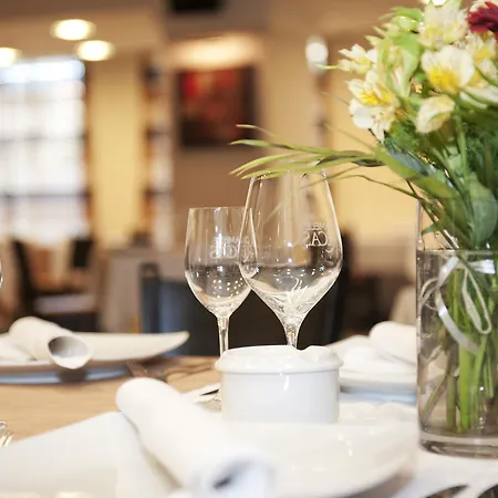 فندق Check تيميشورا