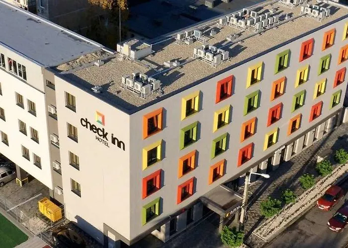 מלון Check 3*